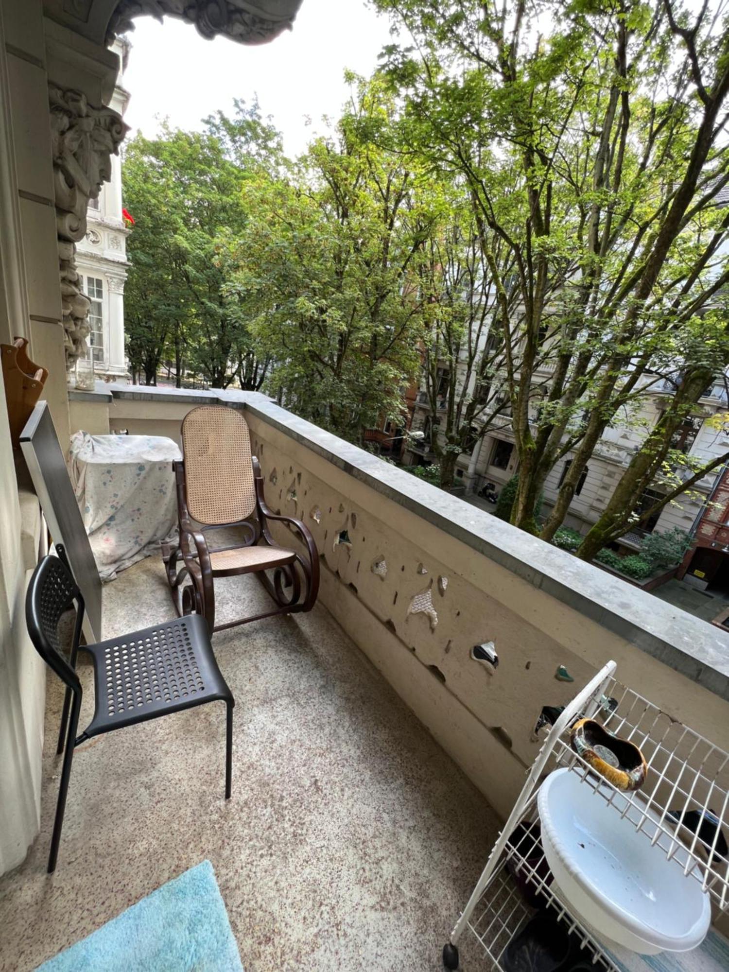 Mit Balkon Im Zentrum Von Apartment *